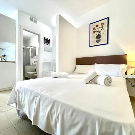Estudio En Lagos De Miraverde, Freewifi, Piscina, Cerca Playa En Tenerife Sur Costa Adeje (Tenerife)